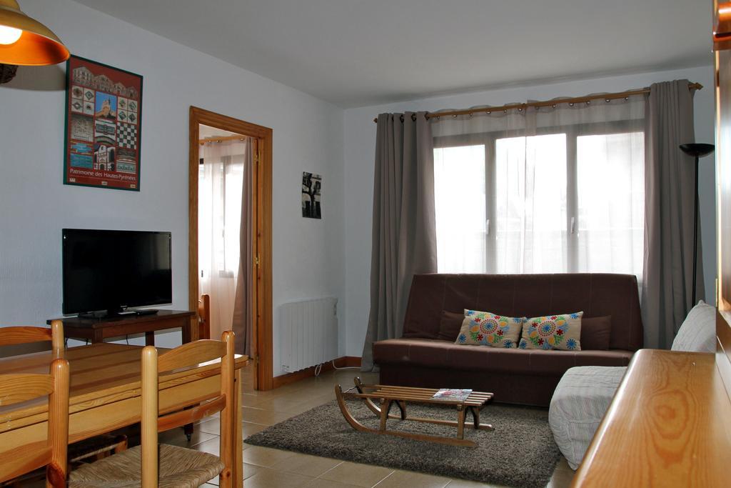 Apartamentos Sapporo III Vielha Exterior photo